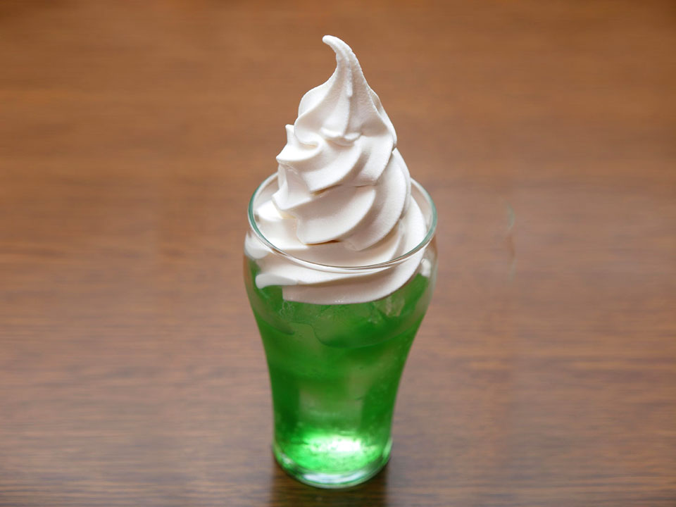 クリームソーダ